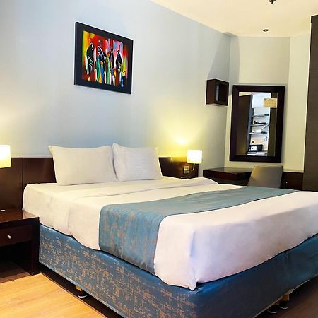Signature Hotel Apartments And Spa Dubai Exterior photo