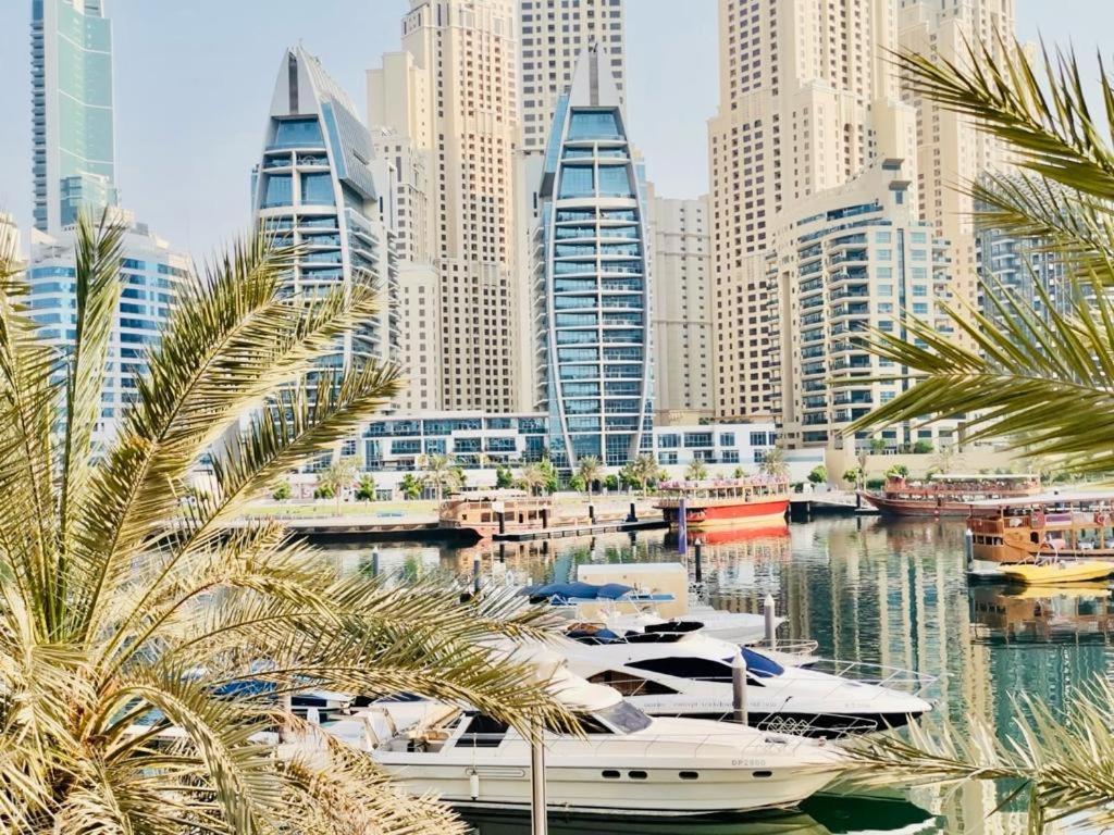 Signature Hotel Apartments And Spa Dubai Exterior photo
