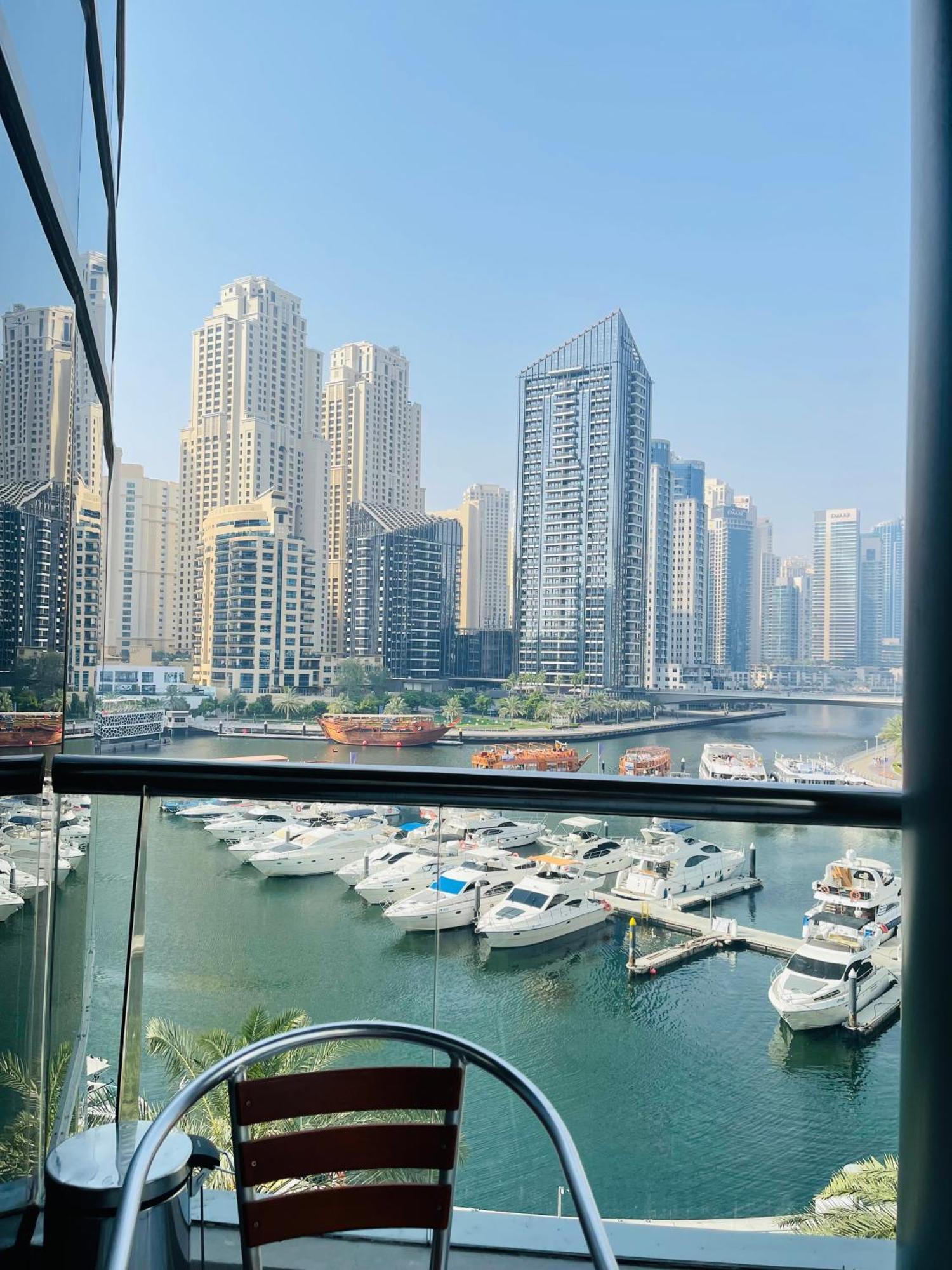 Signature Hotel Apartments And Spa Dubai Exterior photo