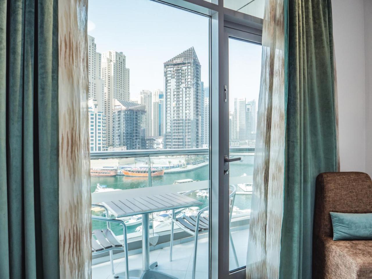 Signature Hotel Apartments And Spa Dubai Exterior photo