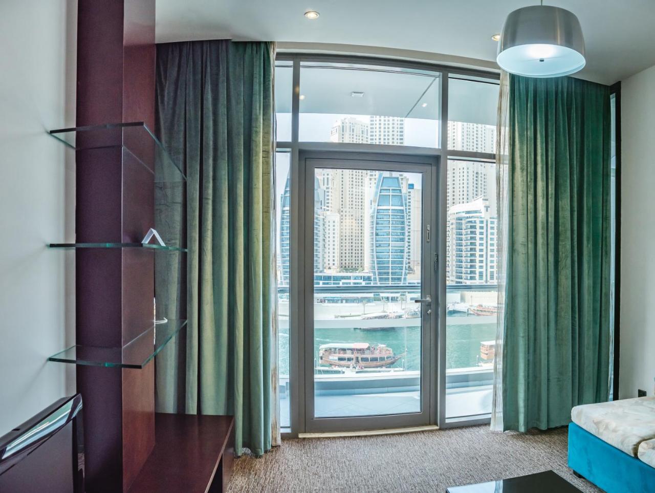 Signature Hotel Apartments And Spa Dubai Exterior photo